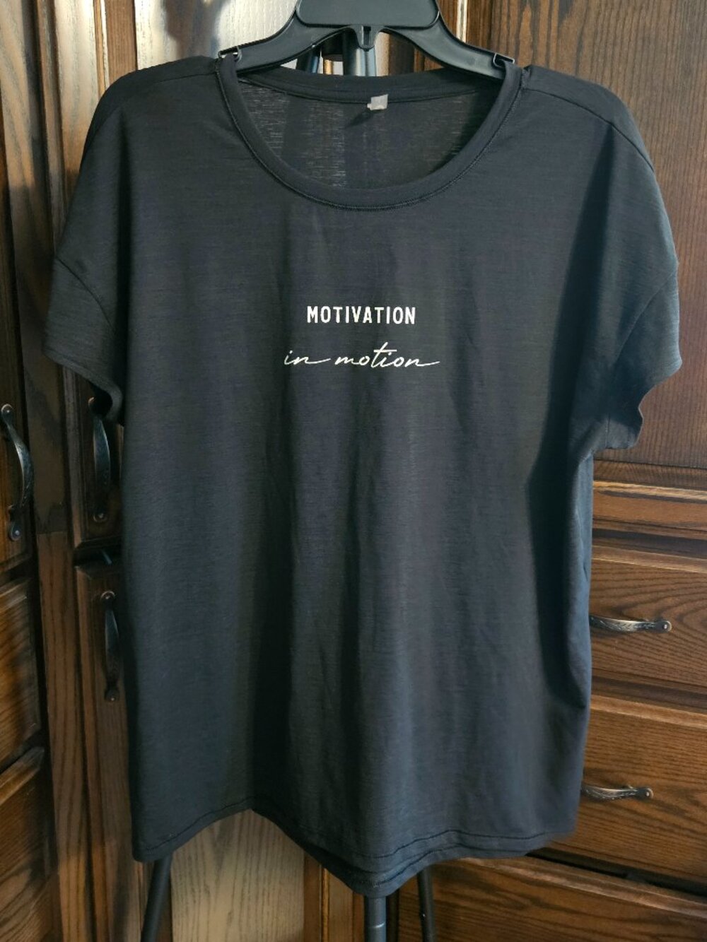 MTA Sport Large Black Motivation in Motion Athleisure Workout Tee